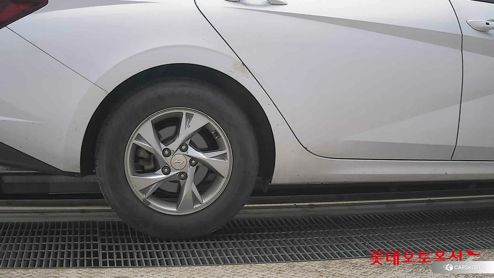 Hyundai Avante id 4289416 из Кореи 16