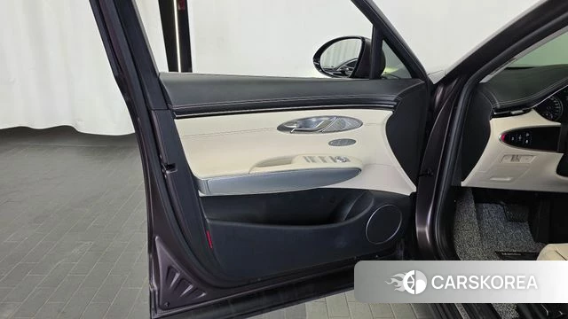 Genesis GV70 id 4330606 из Кореи 16
