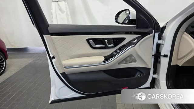 Mercedes-Benz S-Class W223 id 4730633 из Кореи 16