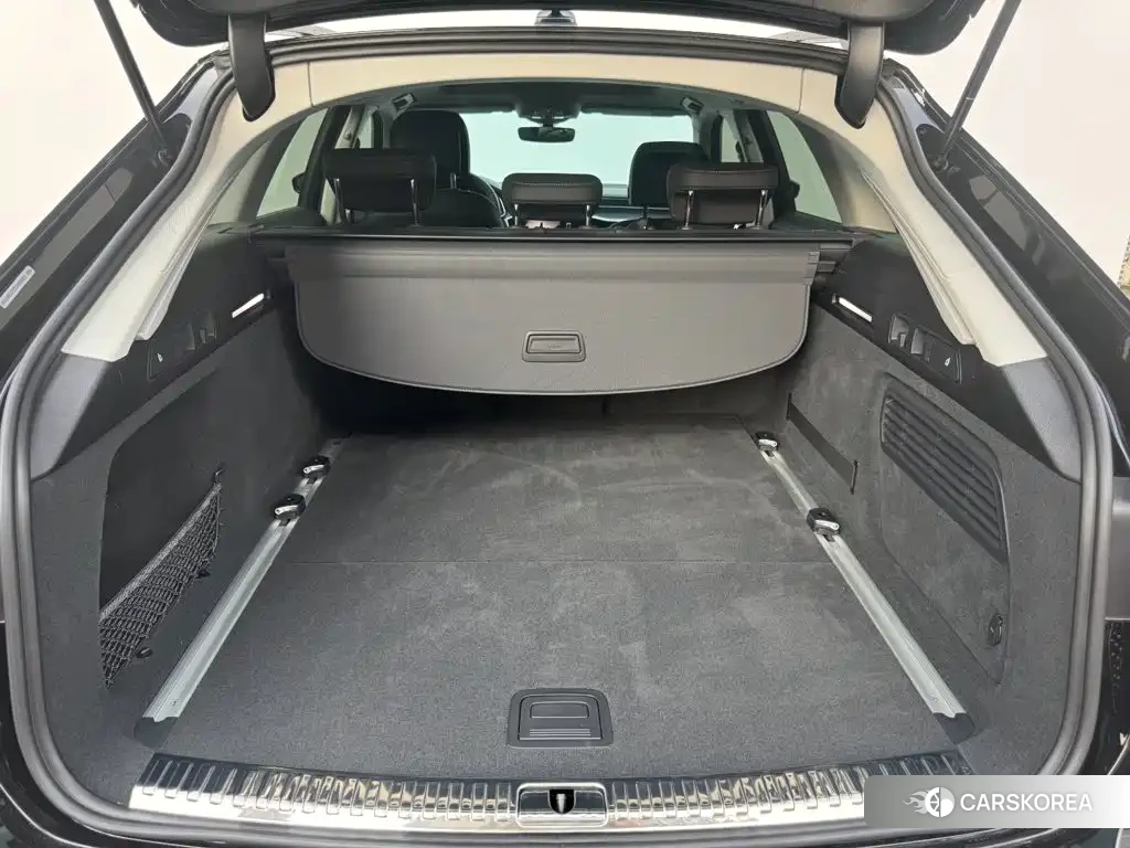 Audi A6 id 4628130 из Китая 16