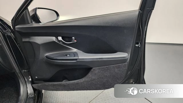 Hyundai Veloster (JS) id 4203852 из Кореи 16