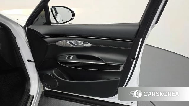 Genesis GV70 id 4389574 из Кореи 16