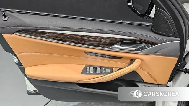 BMW 5 Series (G30) id 4720742 из Кореи 16