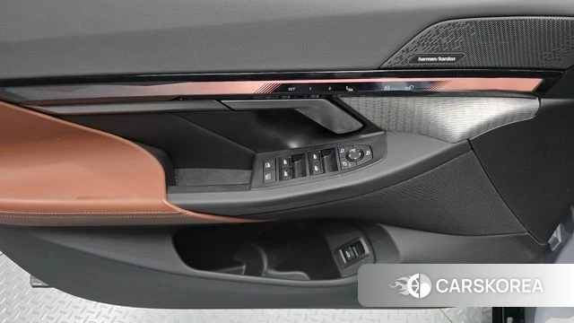 BMW 5 Series (G60) id 4744395 из Кореи 16