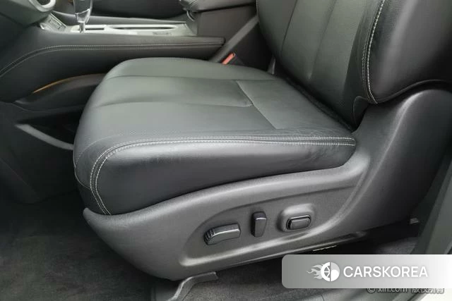 Nissan Loulan id 4210593 из Китая 16