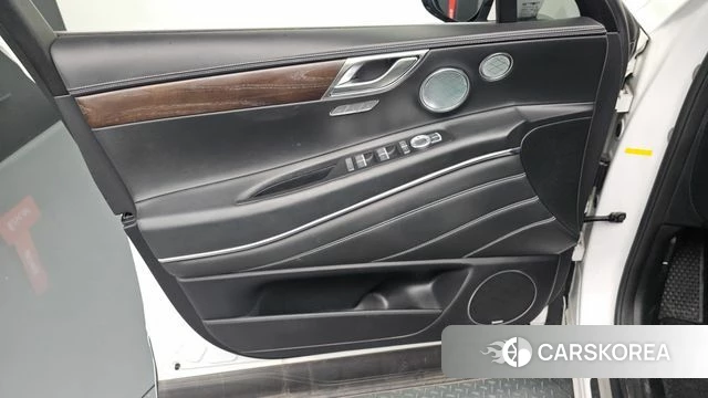 Genesis GV80 id 4573930 из Кореи 16
