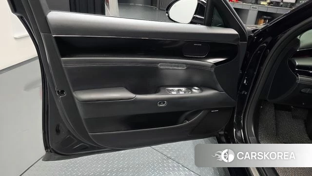 Genesis G90 (RS4) id 4590308 из Кореи 16