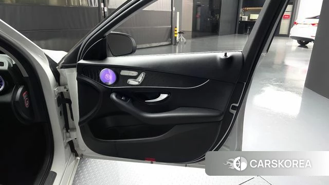 Mercedes-Benz C-Class W205 id 4188705 из Кореи 16