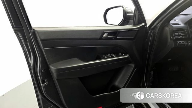 Ssangyong Rexton Sports id 4325216 из Кореи 16