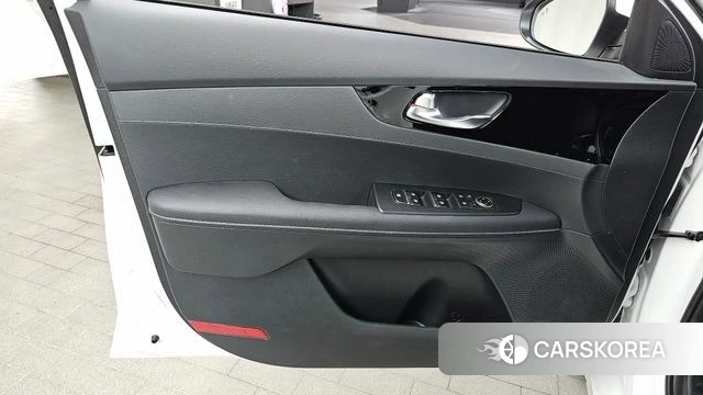 Kia The New K3 2nd generation id 4427548 из Кореи 16