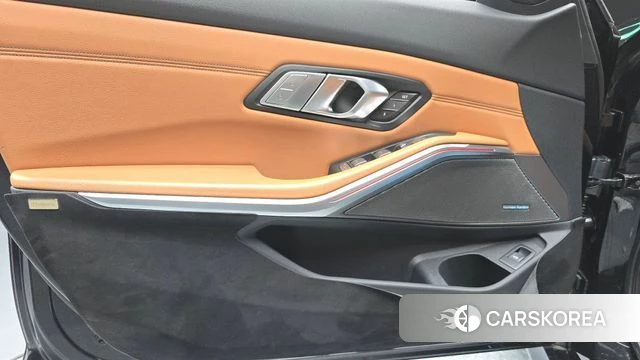 BMW 3 Series (G20) id 4556376 из Кореи 16