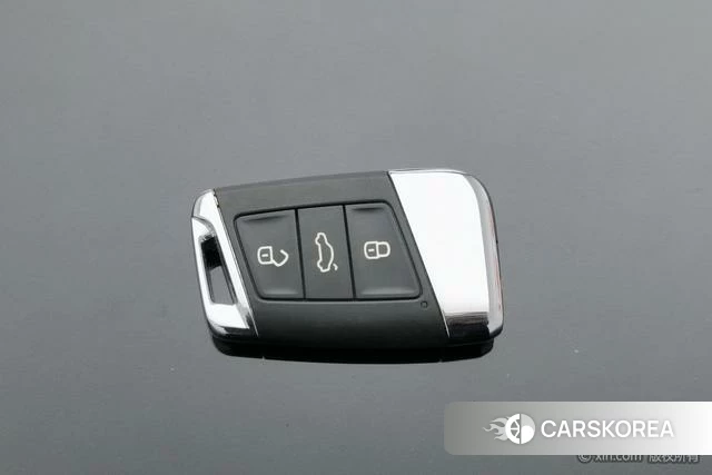 Volkswagen Magotan id 4300976 из Китая 16