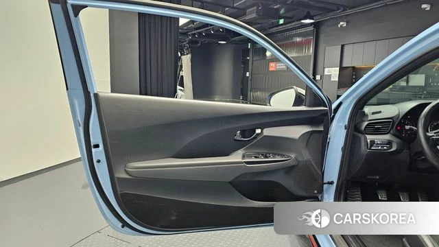 Hyundai Veloster (JS) id 4376290 из Кореи 16