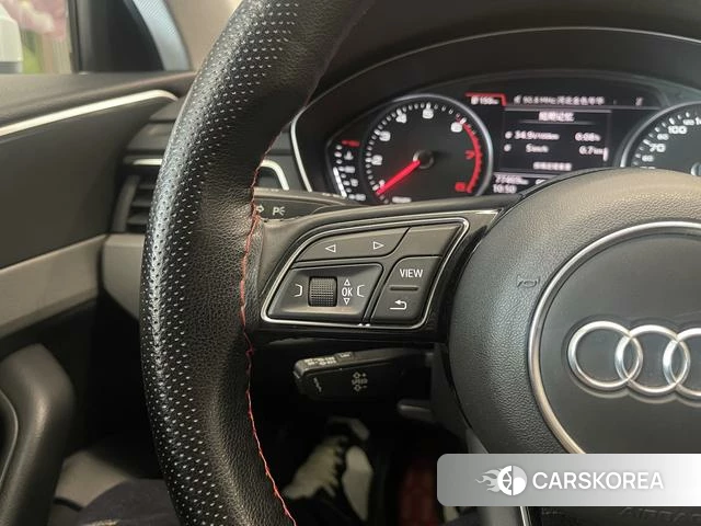 Audi A4L id 4212472 из Китая 16