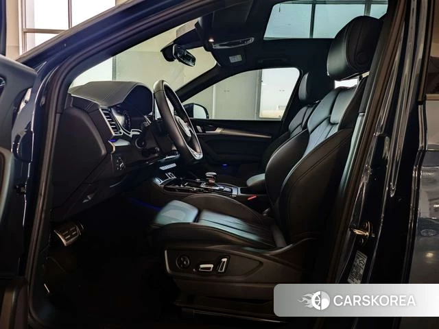 Audi Q5L id 4307687 из Китая 16