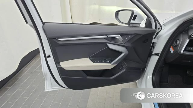 Audi A3 (8Y) id 4533122 из Кореи 16