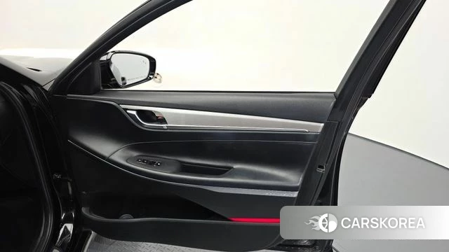 Hyundai Grandeur IG id 4246315 из Кореи 16