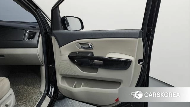 Kia The New Carnival id 4317947 из Кореи 16