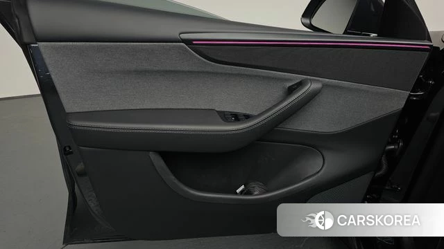 Tesla Model Y id 4612380 из Кореи 16