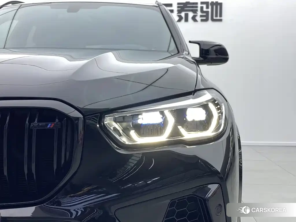 BMW X5 M id 4601184 из Китая 16