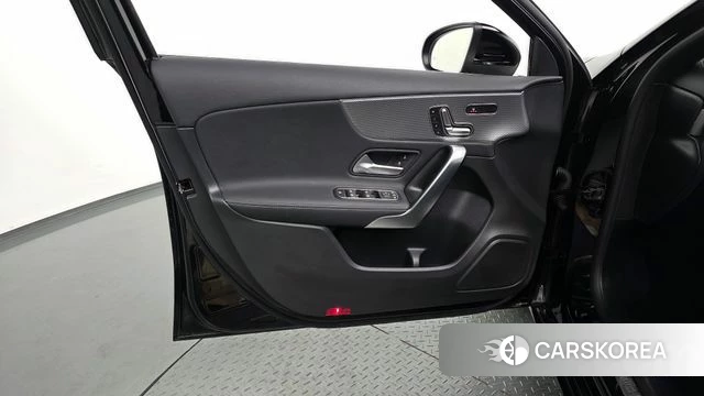 Mercedes-Benz A-Class W177 id 4416070 из Кореи 16