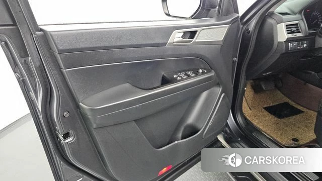 Ssangyong Rexton Sports id 4403547 из Кореи 16