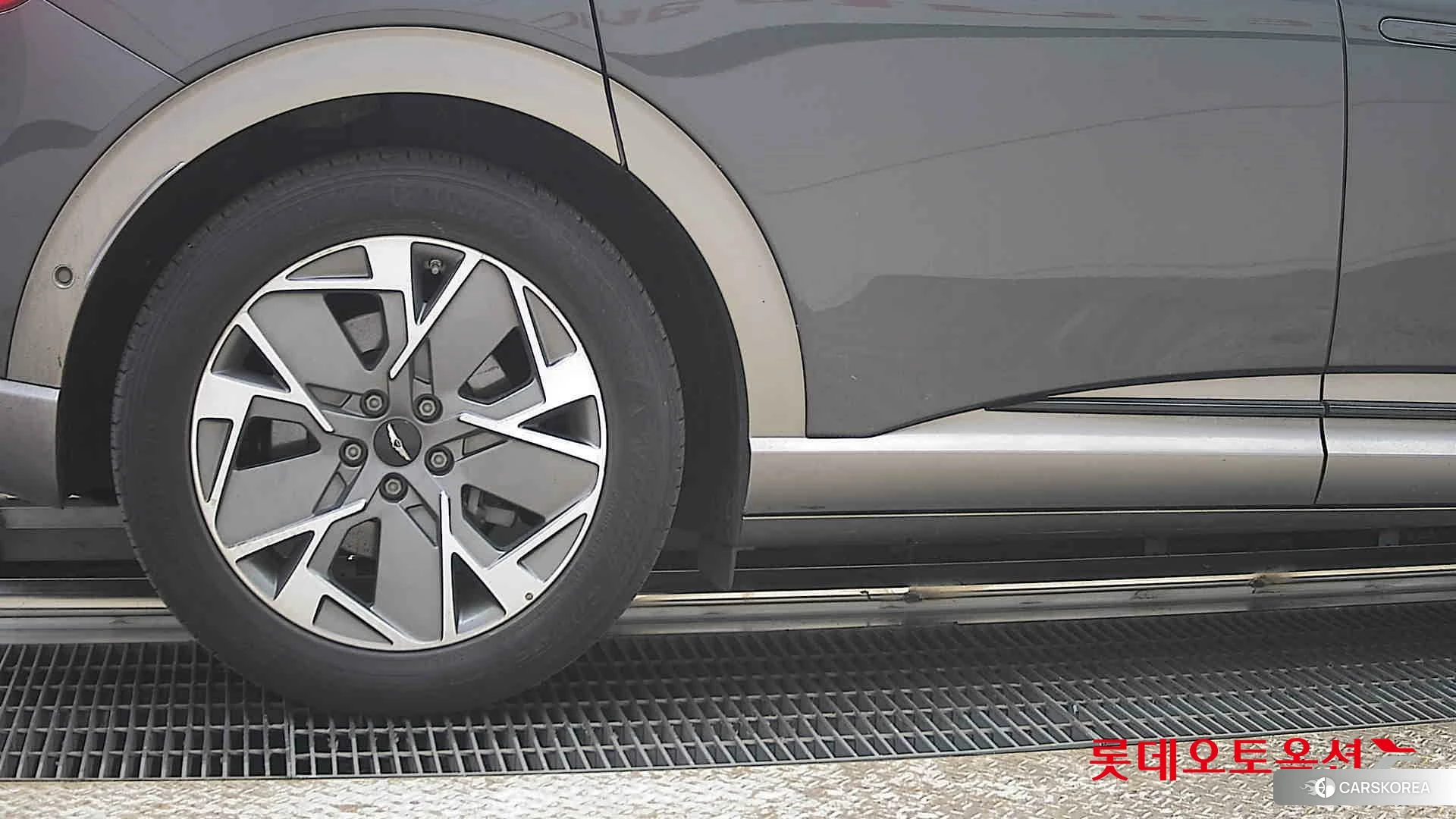 Hyundai GV60 id 3875834 из Кореи 16