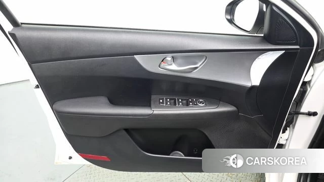 Kia The New K3 2nd generation id 4899070 из Кореи 16
