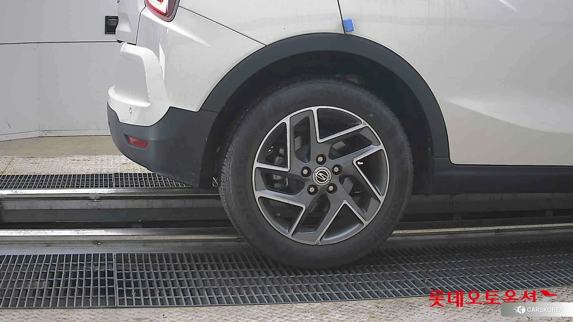 SsangYong Tivoli id 4419041 из Кореи 16