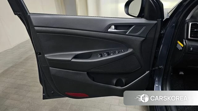 Hyundai All New Tucson id 4447699 из Кореи 16