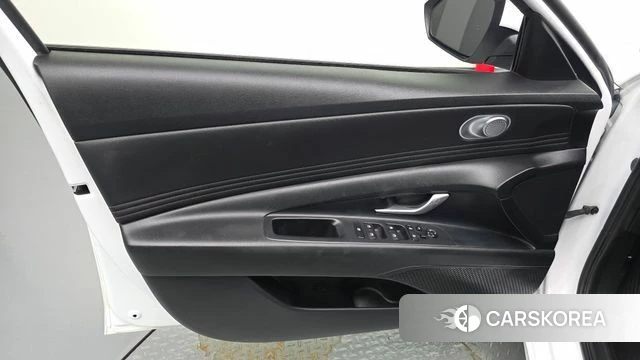 Hyundai Avante Hybrid (CN7) id 4592763 из Кореи 16