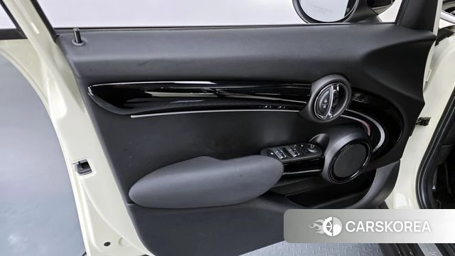 Mini Cooper id 4249248 из Кореи 16