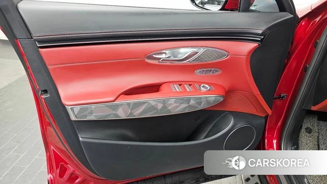 Genesis GV70 id 4383537 из Кореи 16
