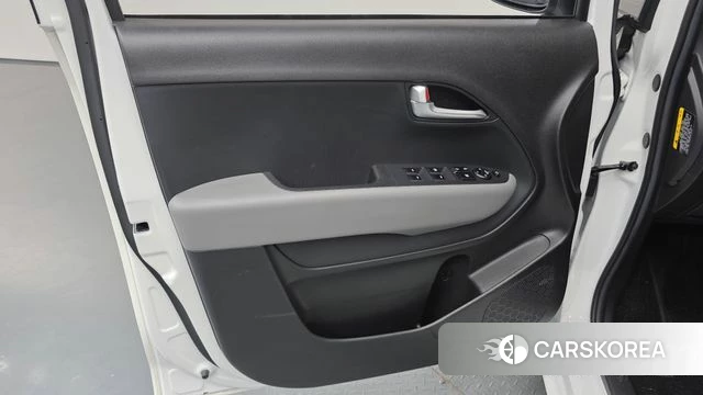 Kia The New Kia Ray id 4691078 из Кореи 16