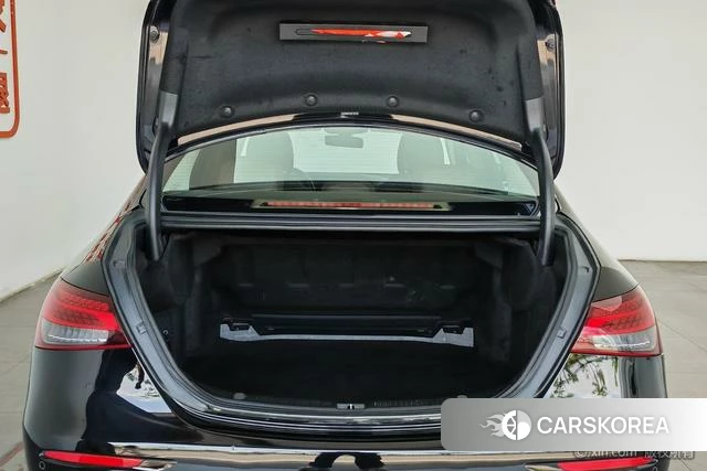 Mercedes-Benz E-class id 4333323 из Китая 16