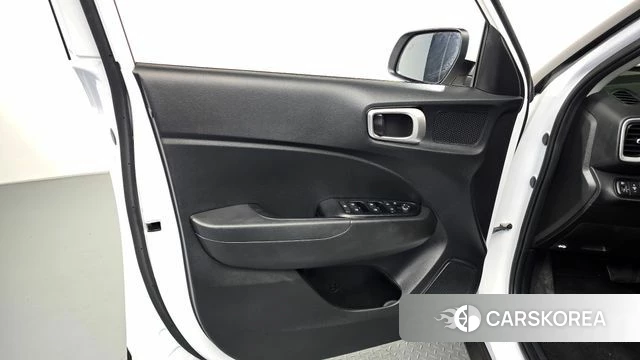 Hyundai Venue id 4548614 из Кореи 16