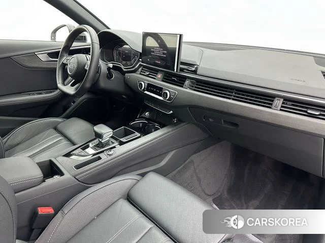 Audi A4L id 4276213 из Китая 16