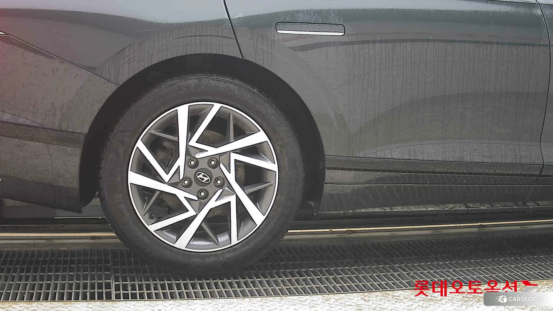 Hyundai Grandeur Hybrid id 4352307 из Кореи 16