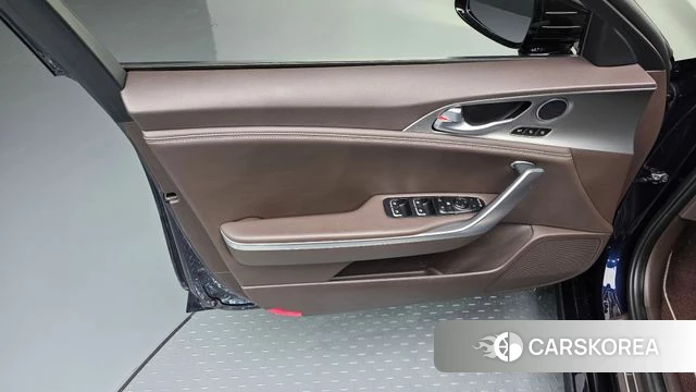 Kia Stinger id 4642711 из Кореи 16