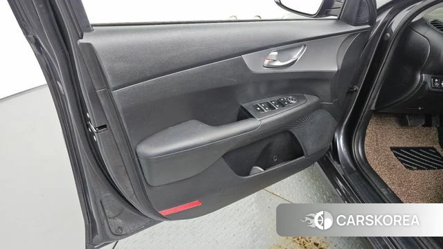 Kia The New K3 2nd generation id 4481865 из Кореи 16