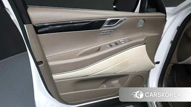 Genesis GV80 id 4400990 из Кореи 16