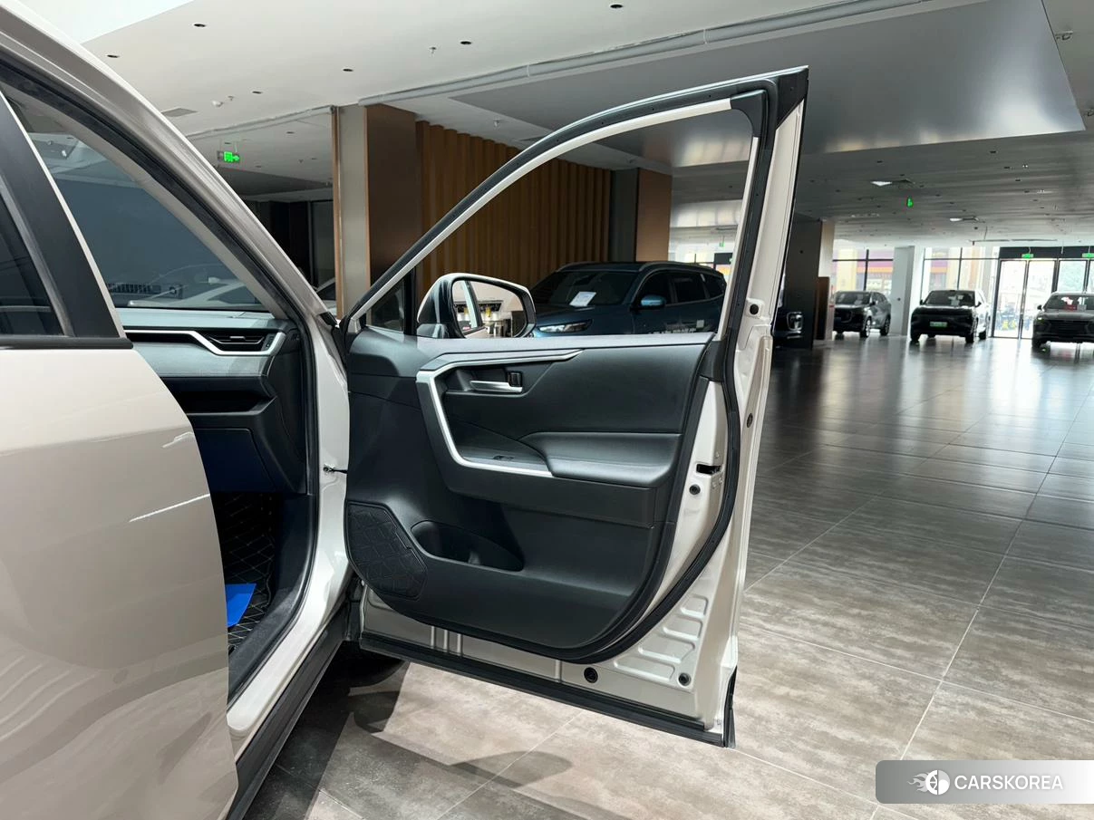 Toyota Wilanda id 4406114 из Китая 16