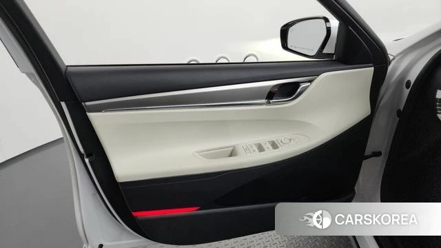 Hyundai The New Grandeur IG Hybrid id 4433857 из Кореи 16