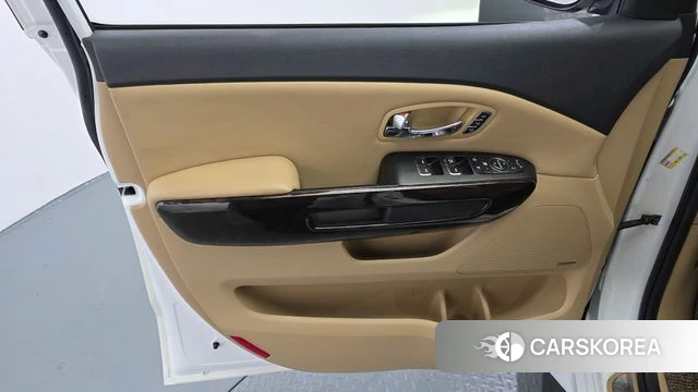 Kia The New Carnival id 4651858 из Кореи 16