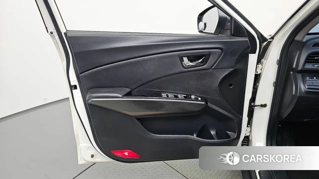 Ssangyong Tivoli Air id 4794835 из Кореи 16
