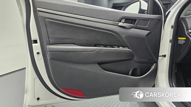 Hyundai Avante AD id 4568595 из Кореи 16