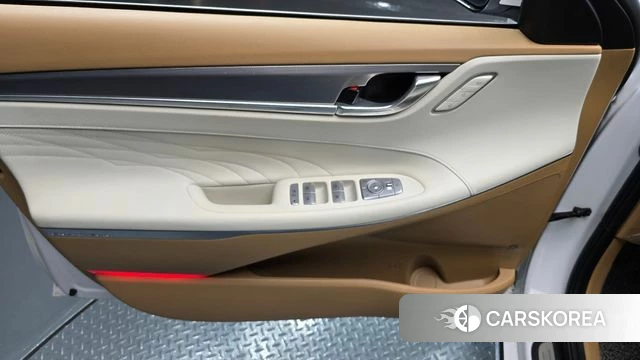 Hyundai The New Grandeur IG Hybrid id 4502078 из Кореи 16