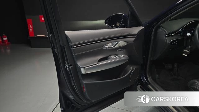 Genesis GV70 id 4591911 из Кореи 16