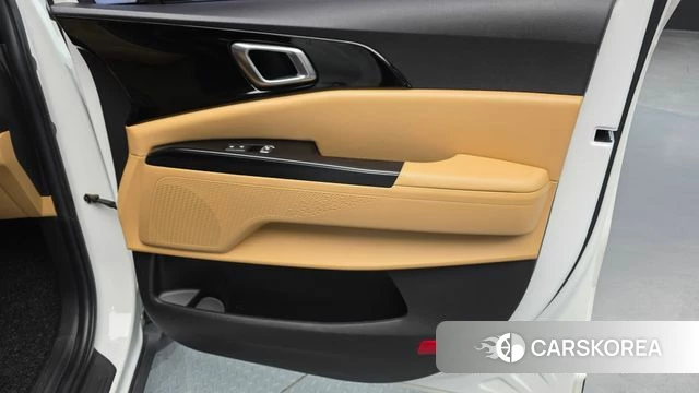 Kia Carnival 4th generation id 4232041 из Кореи 16