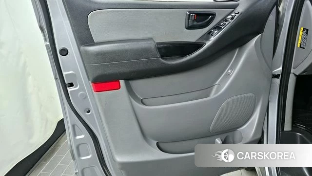 Hyundai The New Grand Starex id 4390019 из Кореи 16